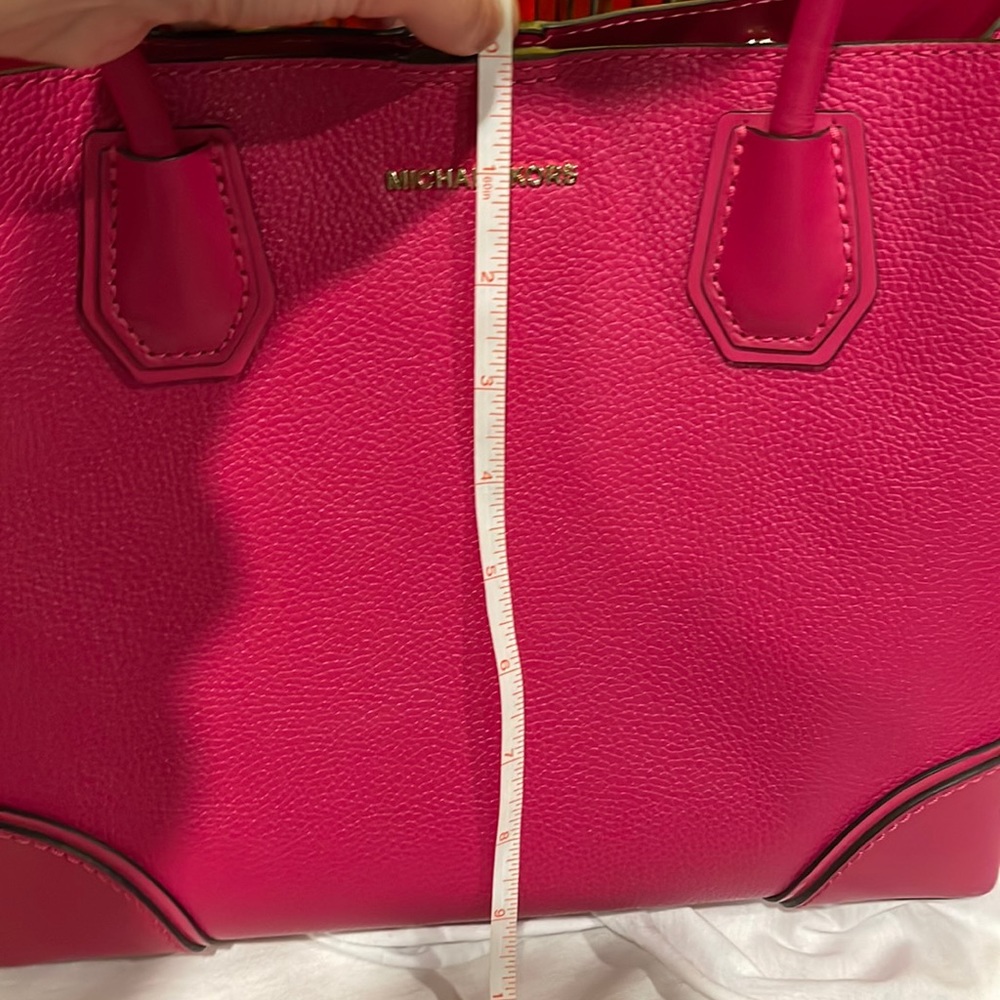 Michael Kors Mercer Corner Kors Studios Satchels Ultra Pink Medium Leather Bag - Picture 7 of 9
